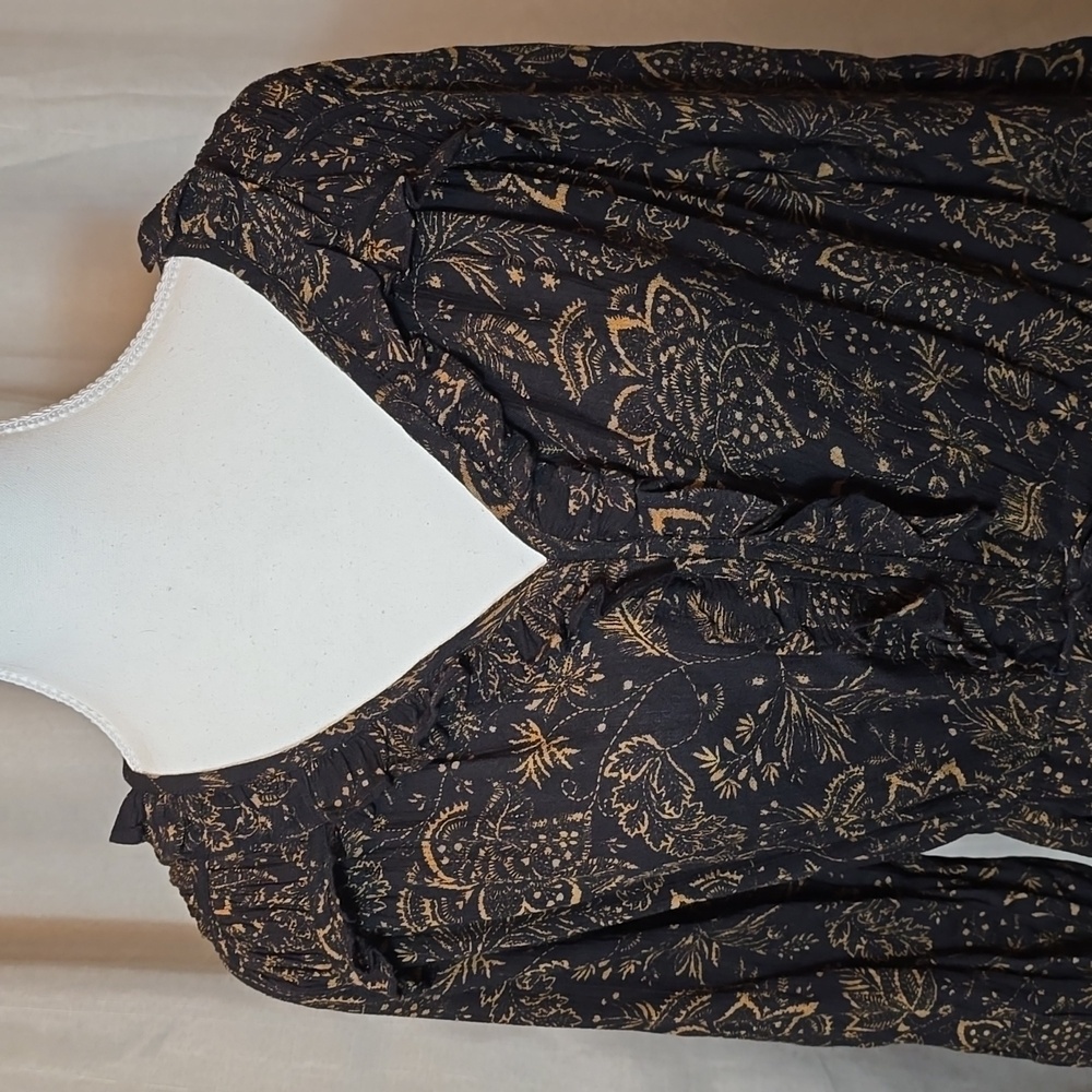 Fat Face Adeline Crochet Floral Midi Dress - Picture 3 of 12